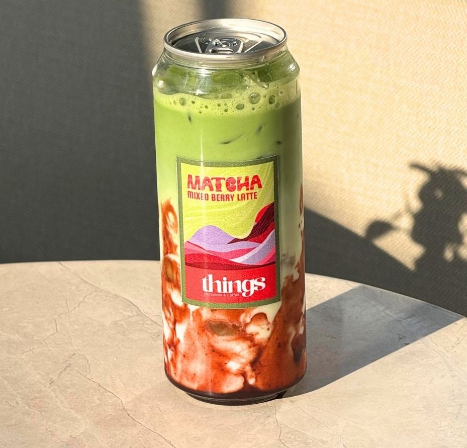 Iced Mıxed Berry Matcha Latte